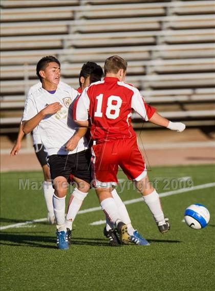 Thumbnail 2 in Beyer @ Enochs photogallery.