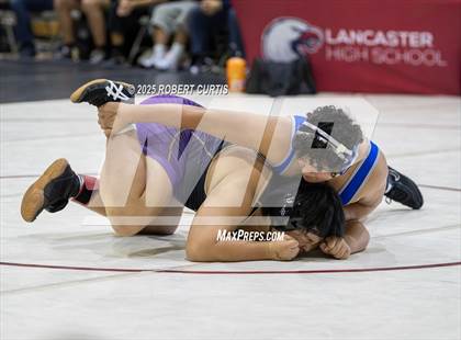 Thumbnail 1 in Fillmore vs Valencia (Lancaster) photogallery.