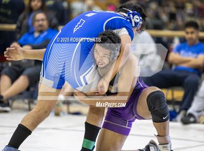 Thumbnail 2 in Fillmore vs Valencia (Lancaster) photogallery.