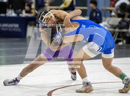 Thumbnail 2 in Fillmore vs Valencia (Lancaster) photogallery.