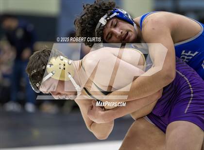 Thumbnail 1 in Fillmore vs Valencia (Lancaster) photogallery.