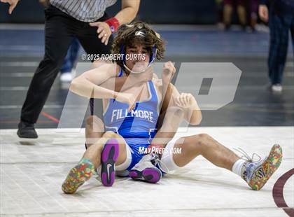 Thumbnail 1 in Fillmore vs Valencia (Lancaster) photogallery.