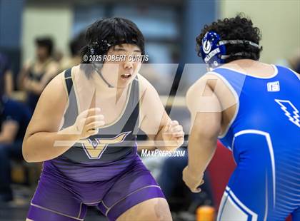 Thumbnail 2 in Fillmore vs Valencia (Lancaster) photogallery.