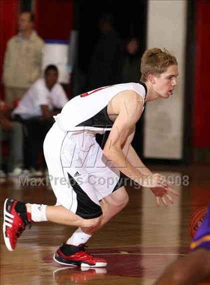 Thumbnail 1 in Harvard-Westlake vs. Lynwood (Pacific Shores Tournament) photogallery.