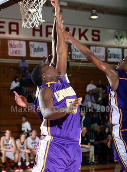 Thumbnail 2 in Harvard-Westlake vs. Lynwood (Pacific Shores Tournament) photogallery.