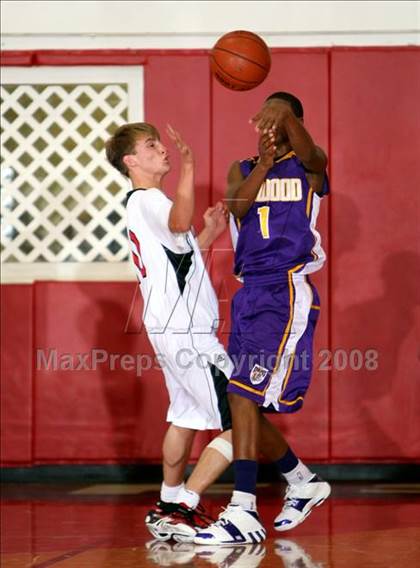 Thumbnail 2 in Harvard-Westlake vs. Lynwood (Pacific Shores Tournament) photogallery.