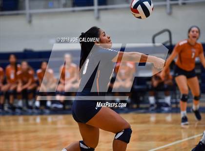 Thumbnail 2 in Madison vs Harlan (NISD Volleyball Tournament) photogallery.