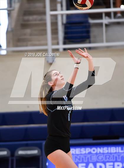 Thumbnail 3 in Madison vs Harlan (NISD Volleyball Tournament) photogallery.
