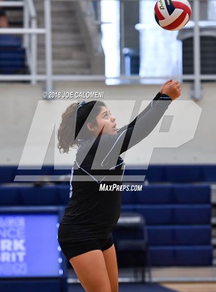 Thumbnail 1 in Madison vs Harlan (NISD Volleyball Tournament) photogallery.