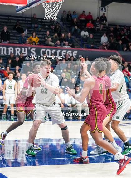 Thumbnail 1 in De La Salle vs. Central Catholic (MaxPreps MLK Classic) photogallery.