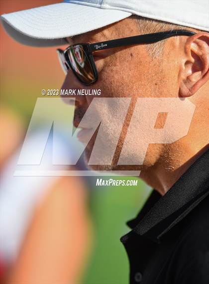 Thumbnail 2 in San Mateo vs. Aragon photogallery.