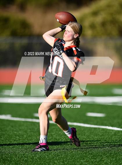 Thumbnail 3 in San Mateo vs. Aragon photogallery.