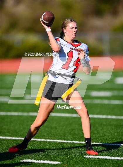 Thumbnail 1 in San Mateo vs. Aragon photogallery.
