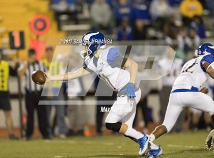 Thumbnail 1 in Omaha North @ Pius X photogallery.