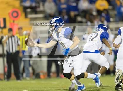 Thumbnail 3 in Omaha North @ Pius X photogallery.