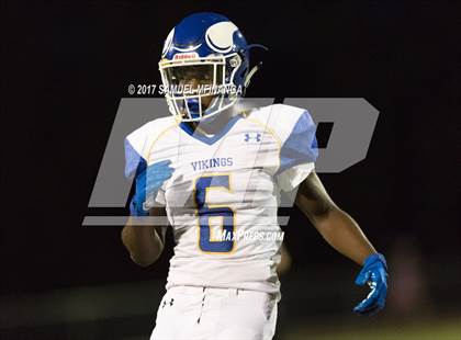 Thumbnail 2 in Omaha North @ Pius X photogallery.