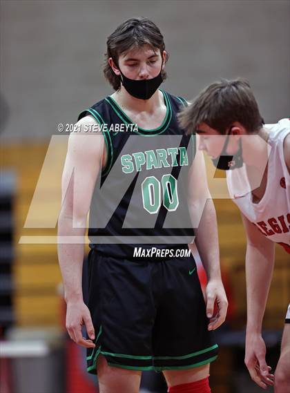 Thumbnail 2 in Doherty @ Regis Jesuit (CHSAA Sweet 16) photogallery.