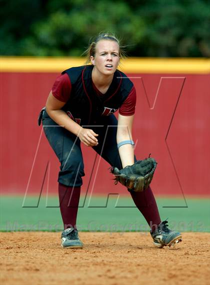Thumbnail 1 in Hillgrove @ Lassiter photogallery.
