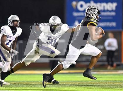Thumbnail 1 in St. James vs. North Webster (LHSAA D3 Non-Select Regional) photogallery.