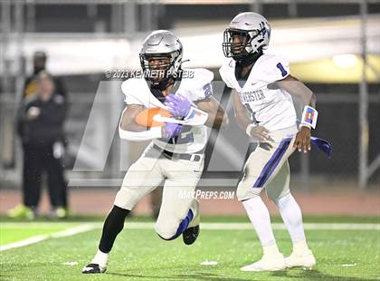 Thumbnail 2 in St. James vs. North Webster (LHSAA D3 Non-Select Regional) photogallery.
