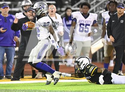 Thumbnail 3 in St. James vs. North Webster (LHSAA D3 Non-Select Regional) photogallery.
