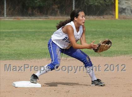 Thumbnail 1 in Crescenta Valley @ Burbank photogallery.