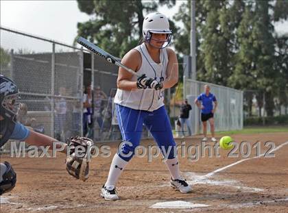 Thumbnail 2 in Crescenta Valley @ Burbank photogallery.