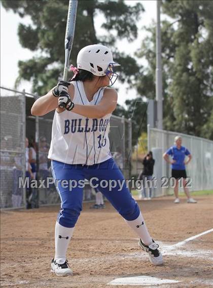 Thumbnail 1 in Crescenta Valley @ Burbank photogallery.