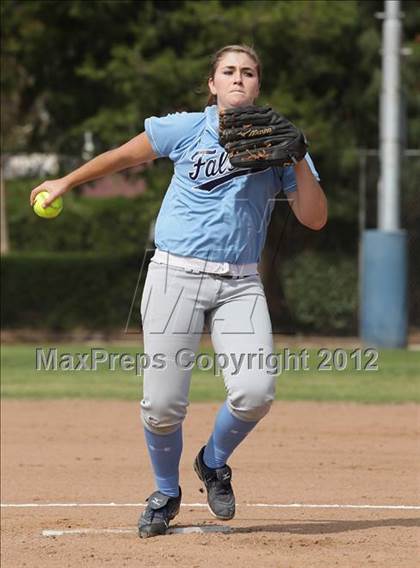 Thumbnail 1 in Crescenta Valley @ Burbank photogallery.