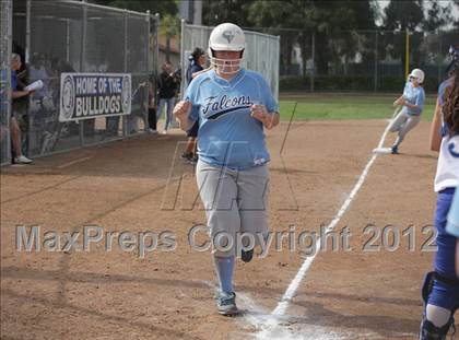 Thumbnail 1 in Crescenta Valley @ Burbank photogallery.