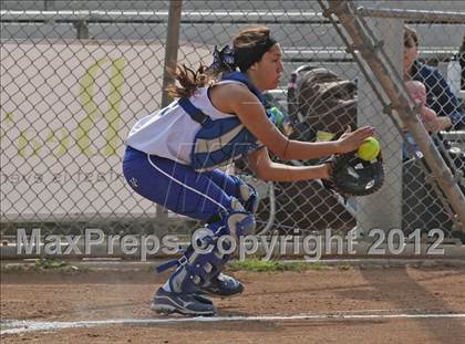 Thumbnail 2 in Crescenta Valley @ Burbank photogallery.