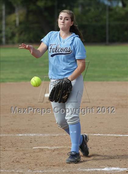 Thumbnail 3 in Crescenta Valley @ Burbank photogallery.