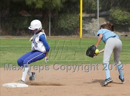 Thumbnail 2 in Crescenta Valley @ Burbank photogallery.