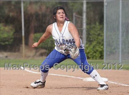 Thumbnail 1 in Crescenta Valley @ Burbank photogallery.