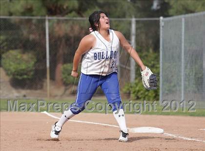 Thumbnail 3 in Crescenta Valley @ Burbank photogallery.