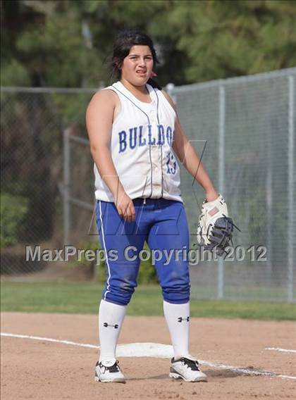 Thumbnail 2 in Crescenta Valley @ Burbank photogallery.