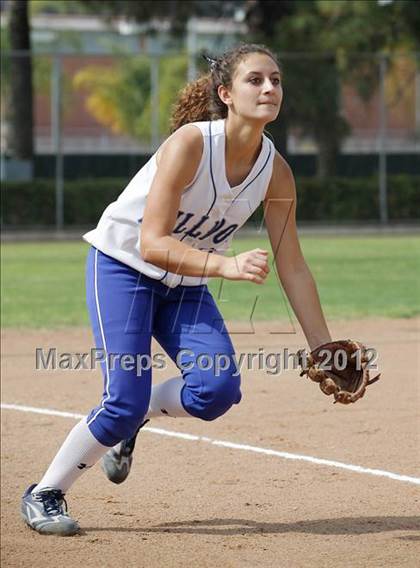 Thumbnail 2 in Crescenta Valley @ Burbank photogallery.