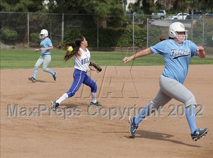 Thumbnail 2 in Crescenta Valley @ Burbank photogallery.