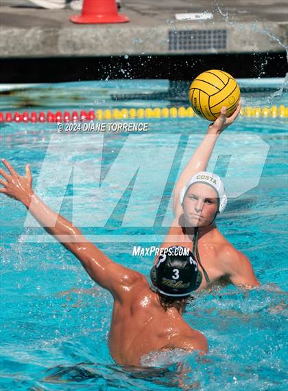 Thumbnail 2 in San Ramon Valley vs. Mira Costa photogallery.