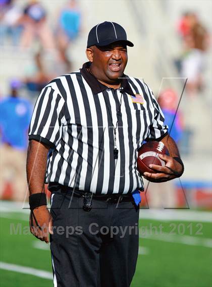 Thumbnail 1 in Bishop's @ Clairemont photogallery.