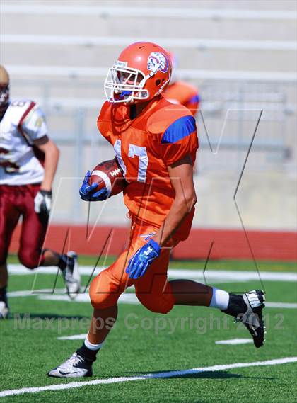 Thumbnail 2 in Bishop's @ Clairemont photogallery.