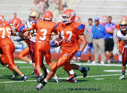 Thumbnail 3 in Bishop's @ Clairemont photogallery.