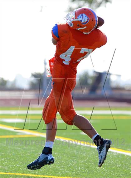 Thumbnail 2 in Bishop's @ Clairemont photogallery.