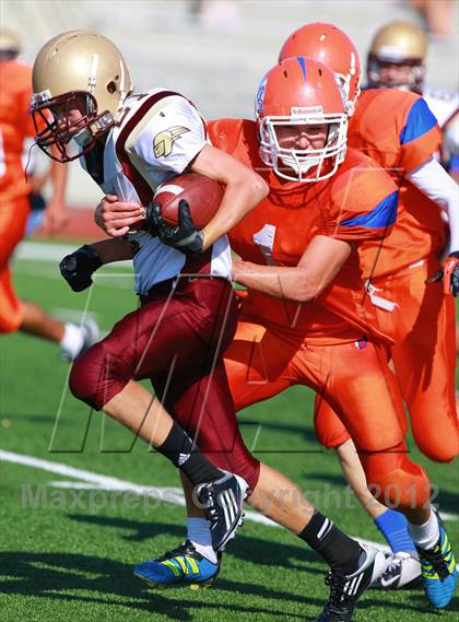 Thumbnail 3 in Bishop's @ Clairemont photogallery.