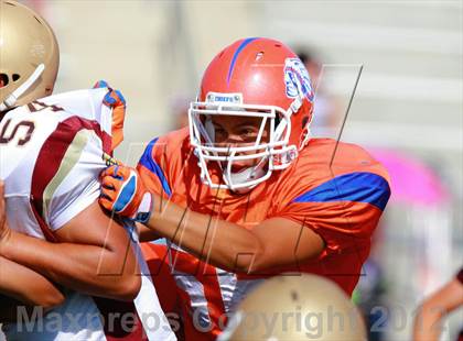 Thumbnail 3 in Bishop's @ Clairemont photogallery.