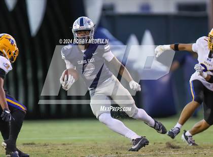 Thumbnail 1 in Grant @ Clovis East photogallery.
