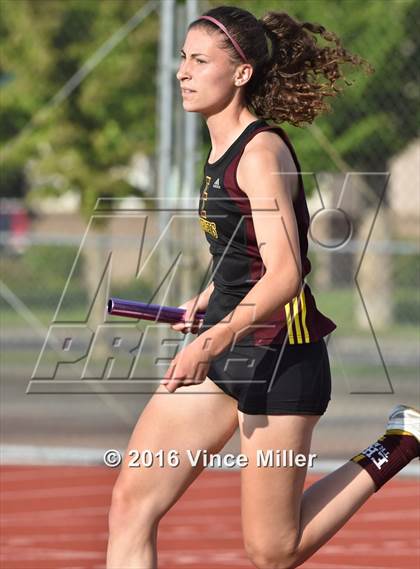 Thumbnail 3 in Sumner vs Enumclaw photogallery.
