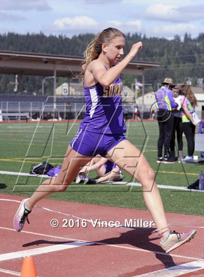 Thumbnail 2 in Sumner vs Enumclaw photogallery.