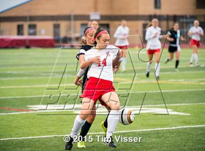 Thumbnail 2 in Regis Jesuit vs. Mountain Range (CHSAA 5A First Round) photogallery.