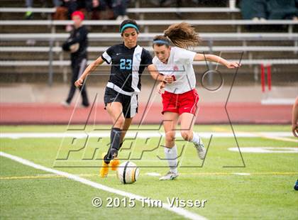 Thumbnail 3 in Regis Jesuit vs. Mountain Range (CHSAA 5A First Round) photogallery.